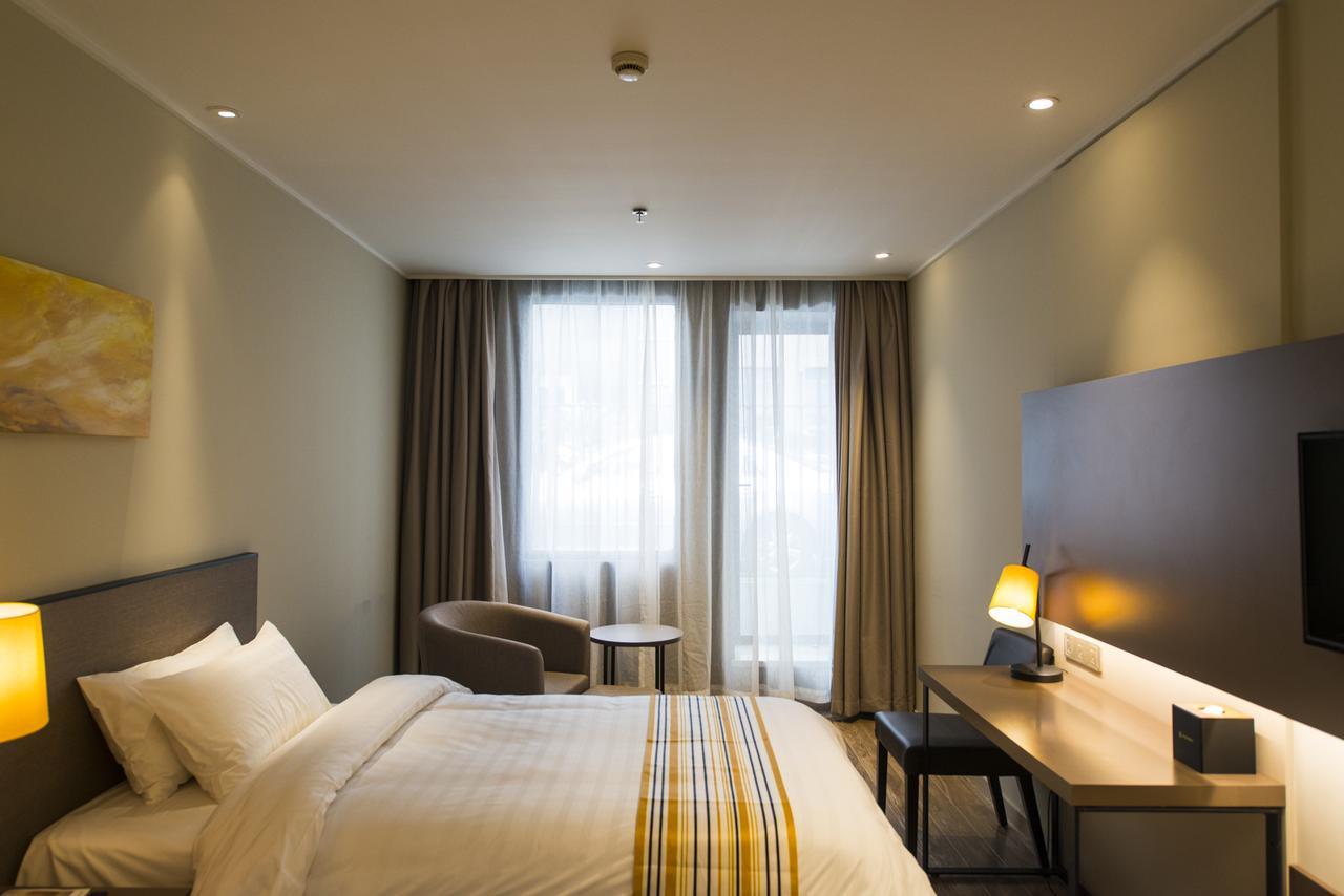 Home Inn Plus Shanghai Zhangjiang Park Luaran gambar