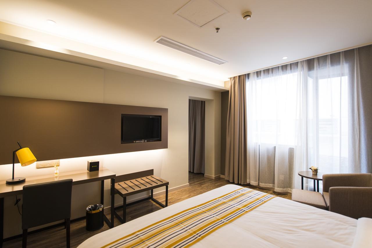 Home Inn Plus Shanghai Zhangjiang Park Luaran gambar
