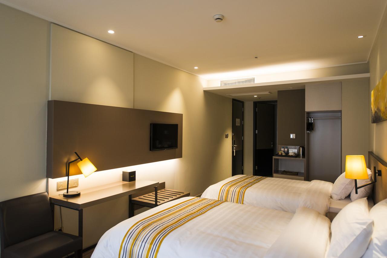 Home Inn Plus Shanghai Zhangjiang Park Luaran gambar