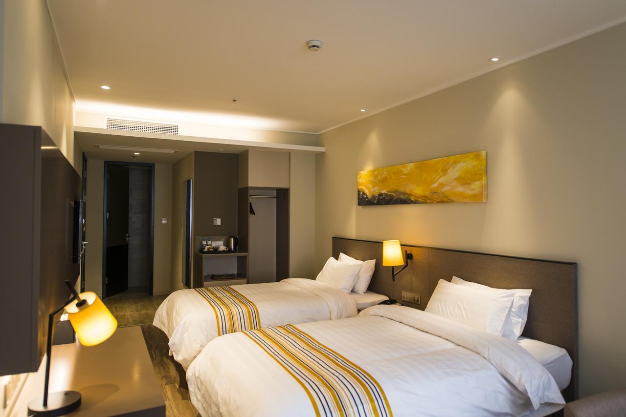 Home Inn Plus Shanghai Zhangjiang Park Luaran gambar